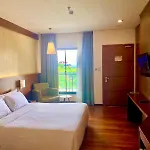 Oak Tree Emerald Hotel & Coventions Semarang