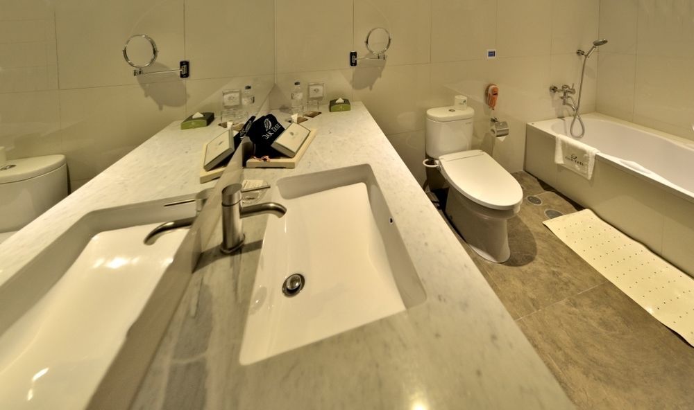 Oak Tree Emerald & Coventions Hotel 4*